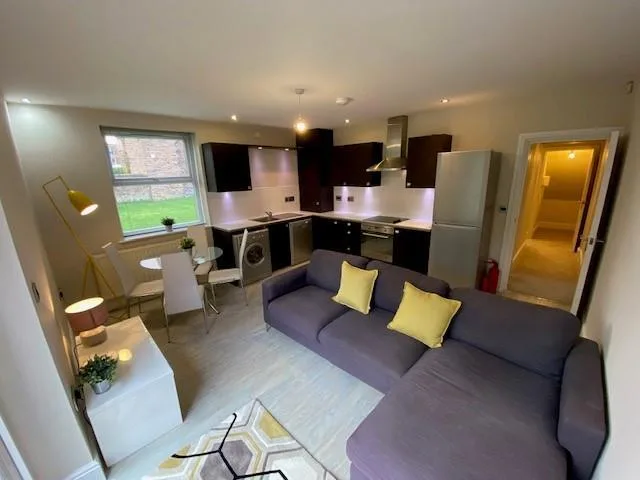 2 bedroom flat for rent