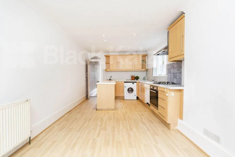 4 bedroom house for rent