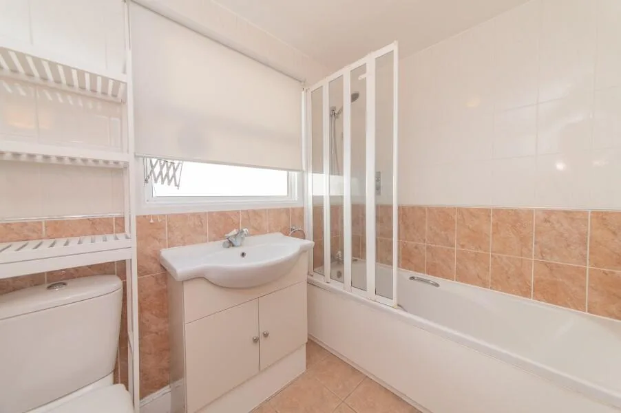 4 bedroom terraced house for rent