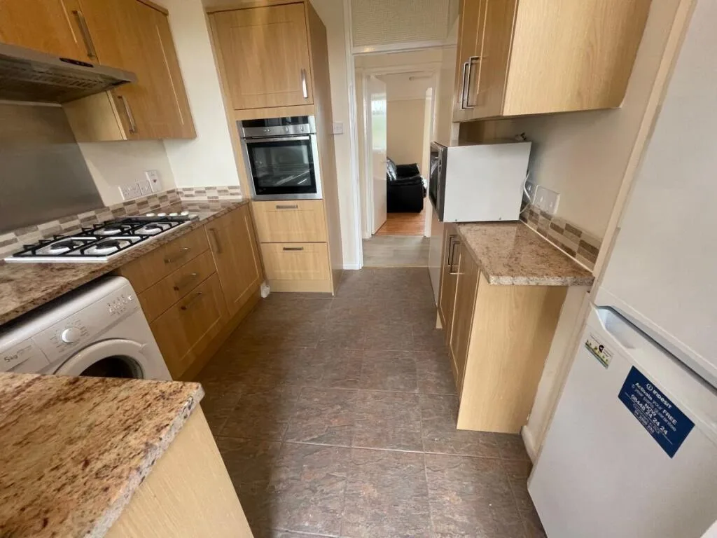 2 bedroom flat for rent