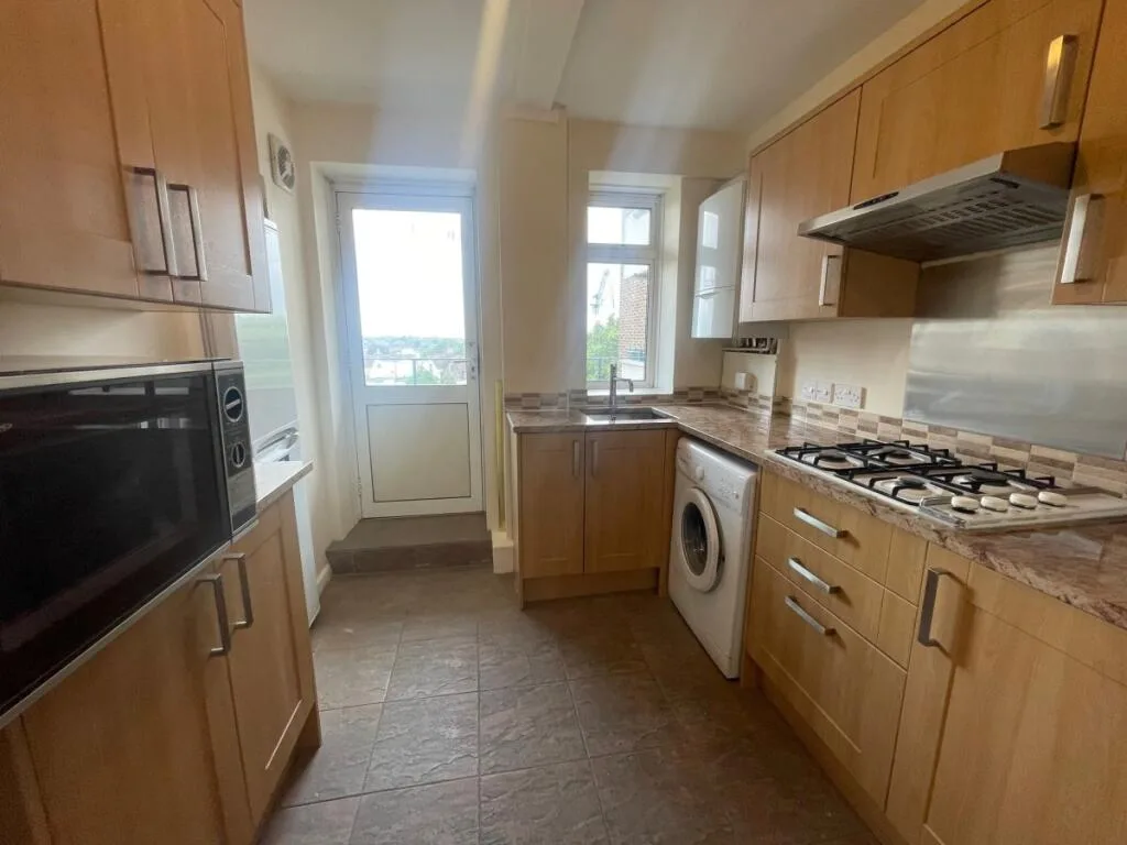 2 bedroom flat for rent