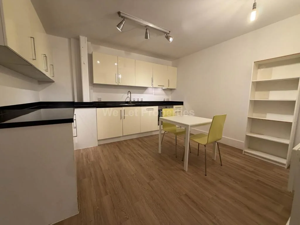 Studio apartment for rent