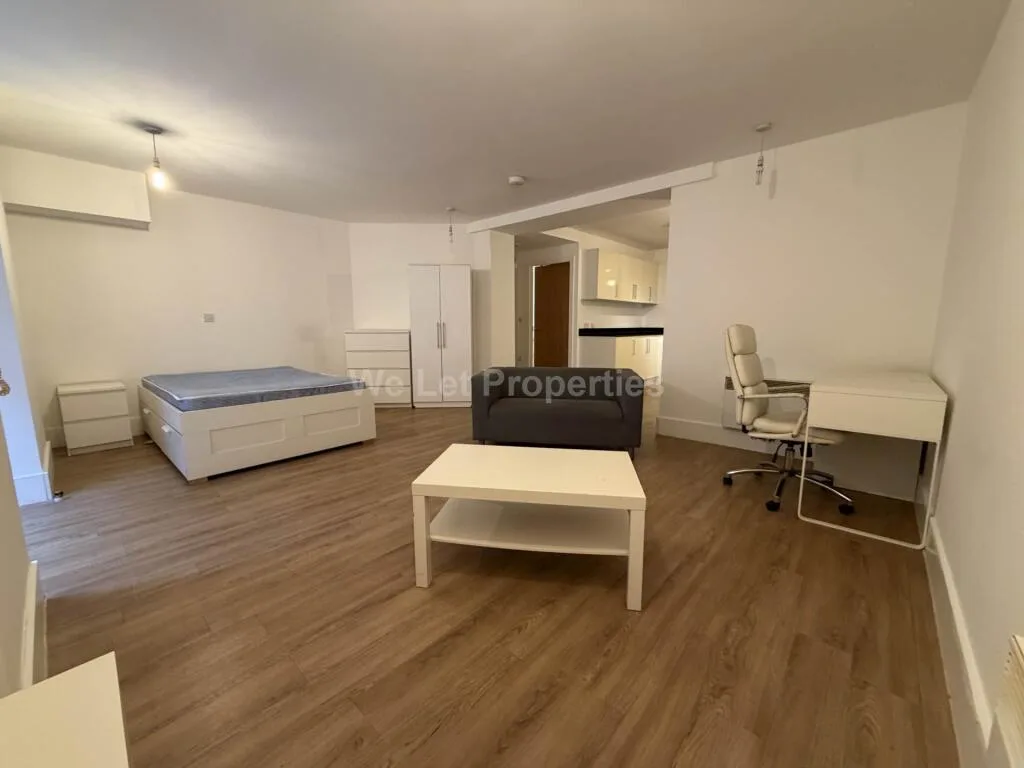 Studio apartment for rent