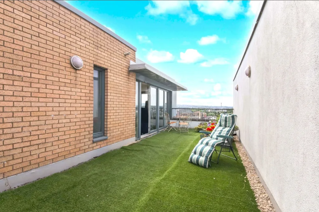 2 bedroom flat for rent