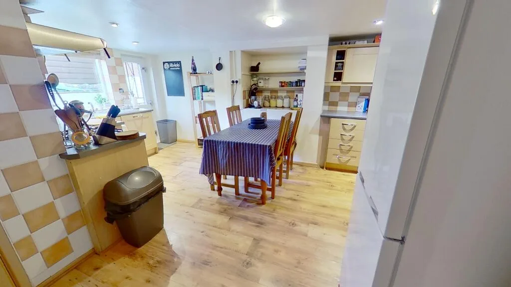 2 bedroom terraced house for rent