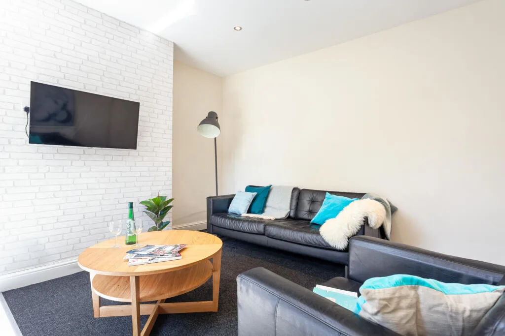3 bedroom apartment for rent