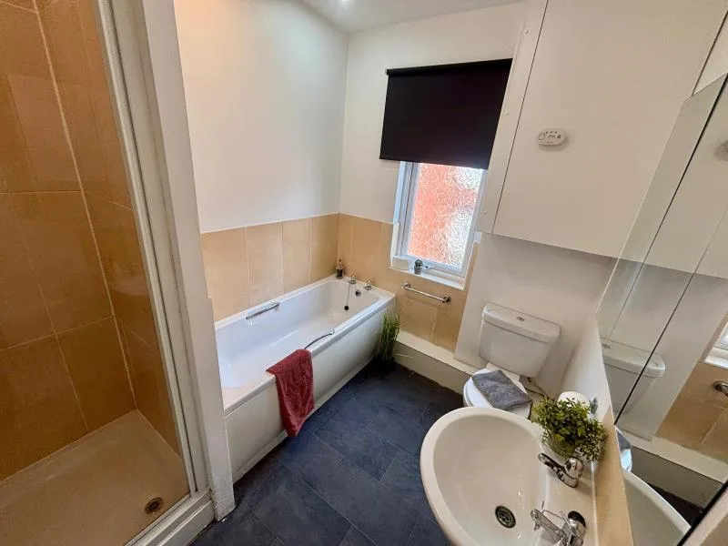 2 bedroom terraced house for rent