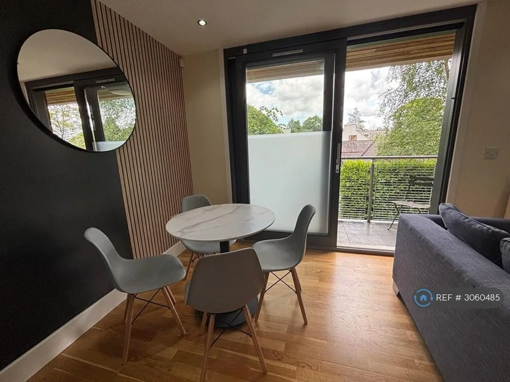 2 bedroom end of terrace house for rent