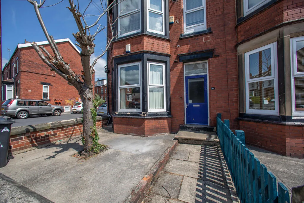 4 bedroom apartment for rent
