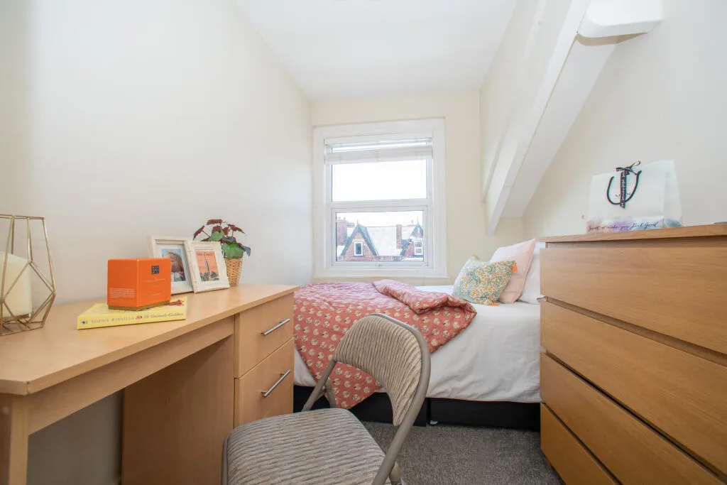4 bedroom apartment for rent
