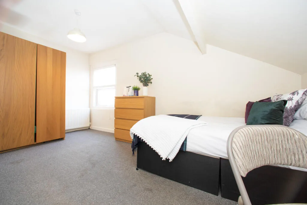 4 bedroom apartment for rent