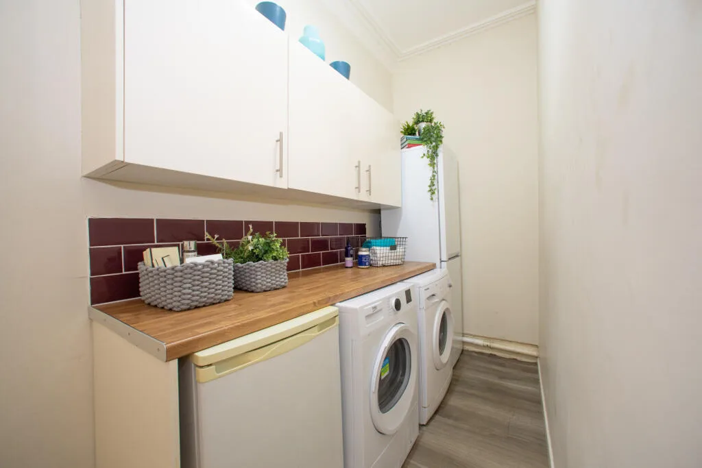 4 bedroom apartment for rent
