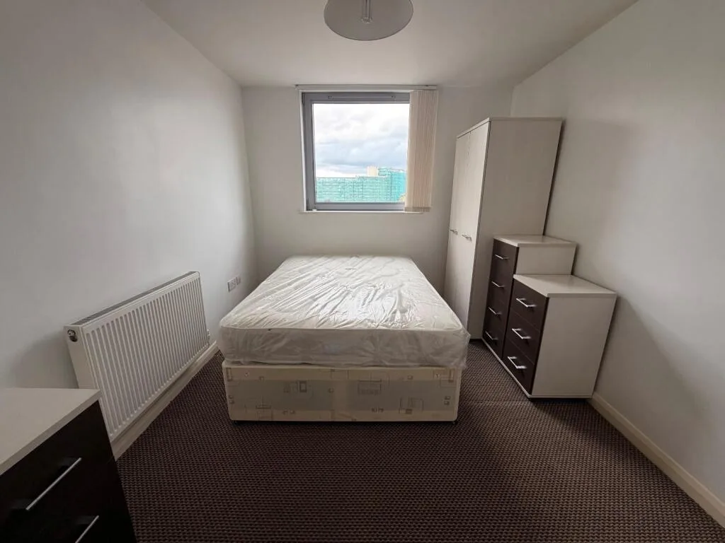 2 bedroom flat for rent