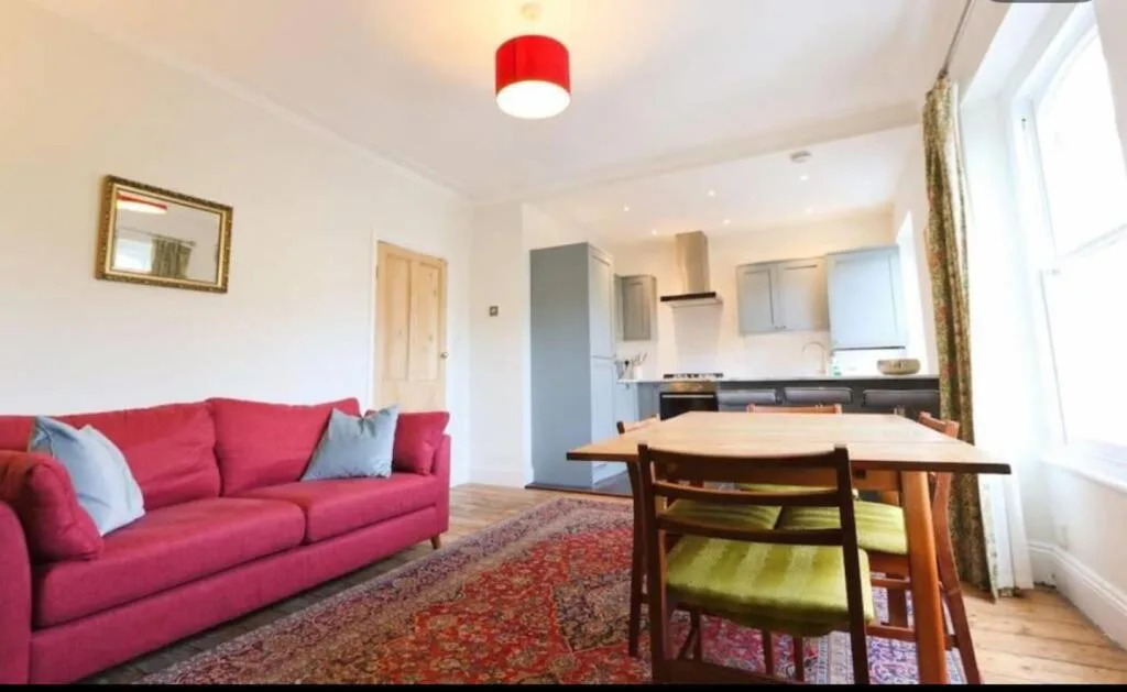 1 bedroom house for rent