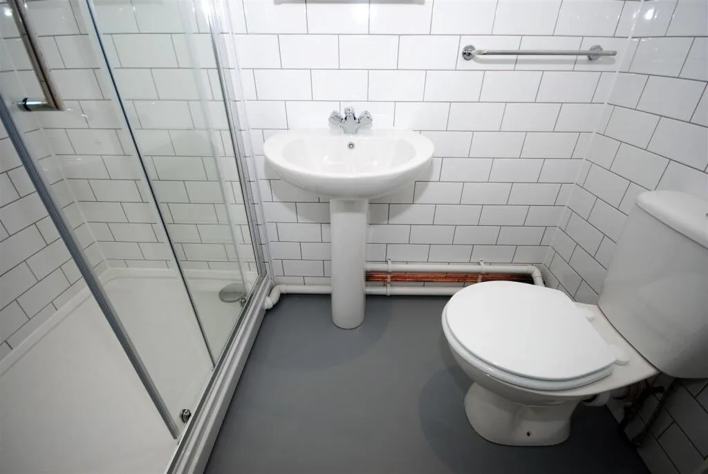 5 bedroom apartment for rent