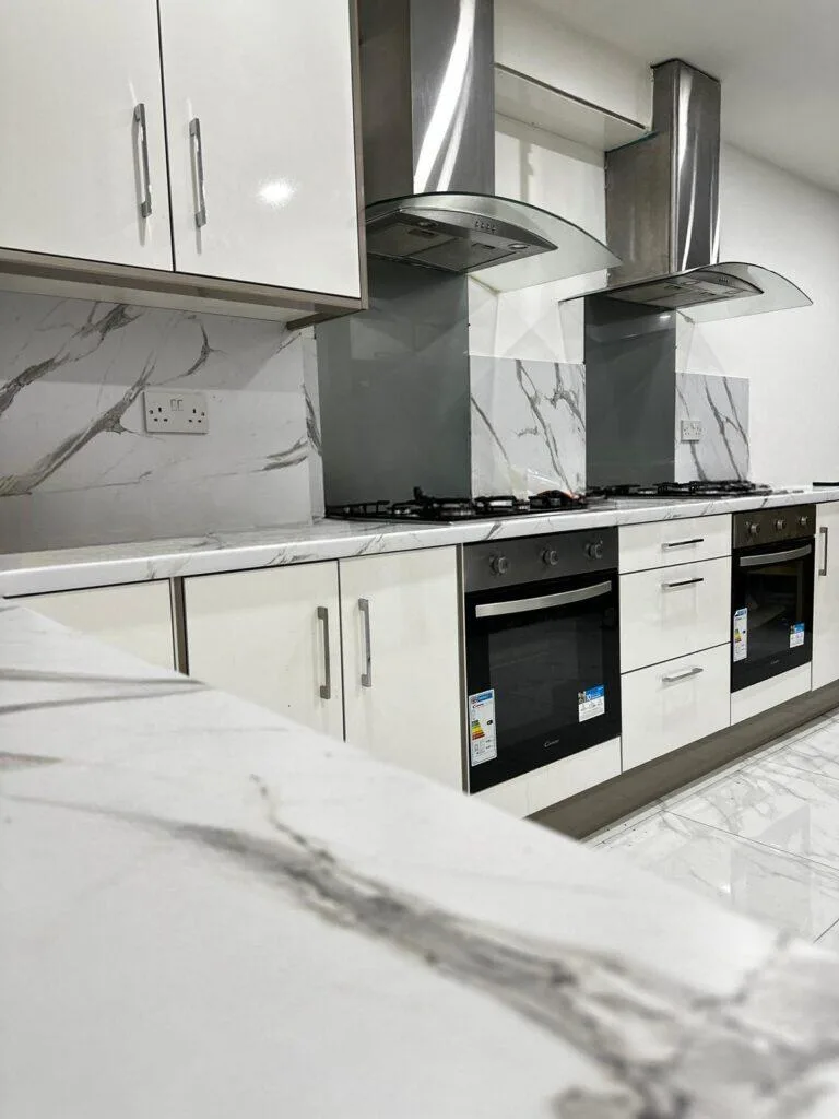 8 bedroom terraced house for rent