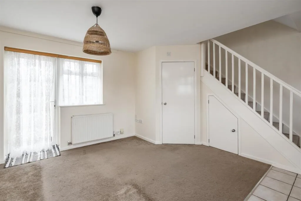 1 bedroom semi-detached house for rent