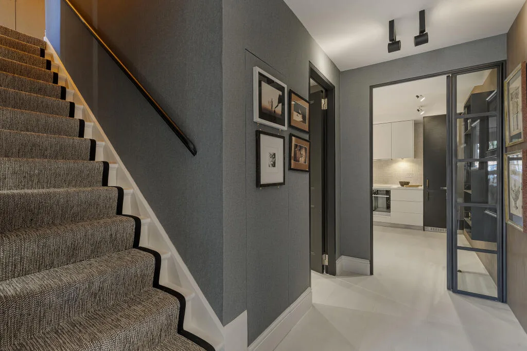4 bedroom duplex for rent