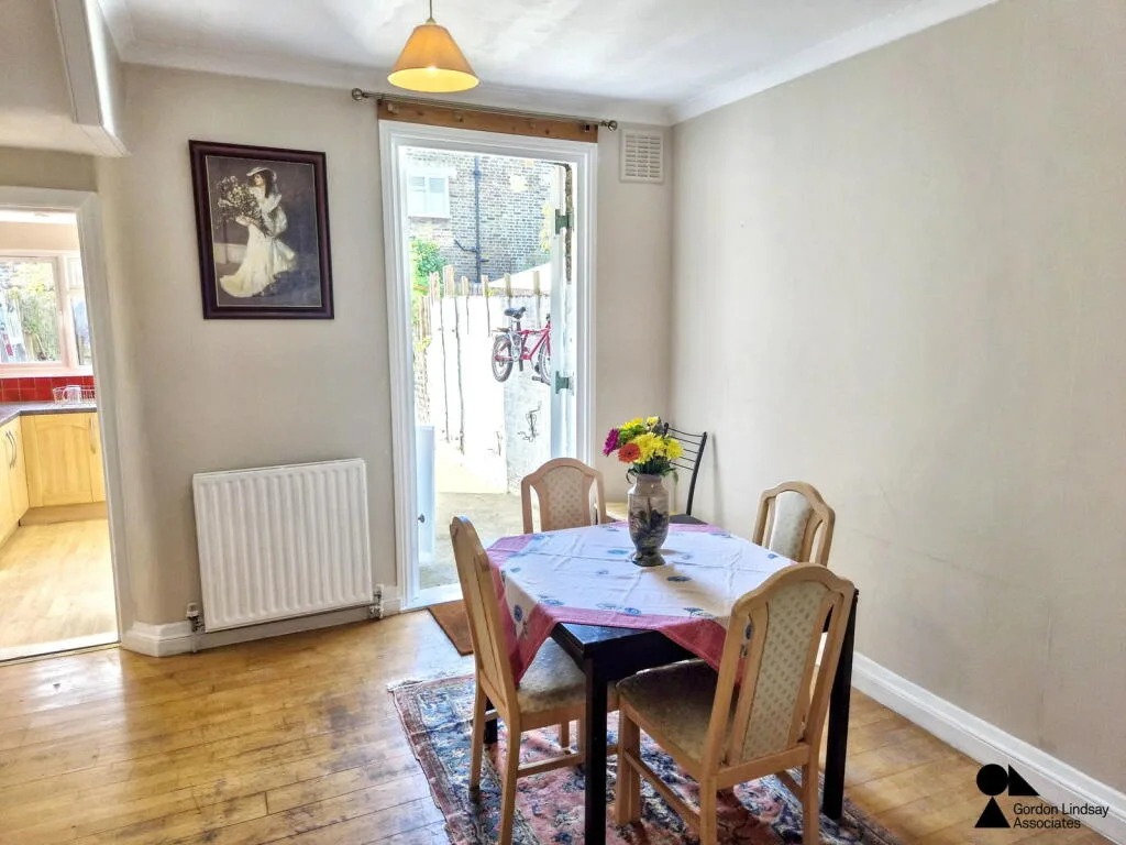 2 bedroom terraced house for rent