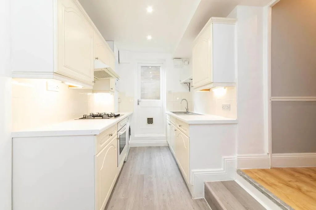 2 bedroom flat for rent