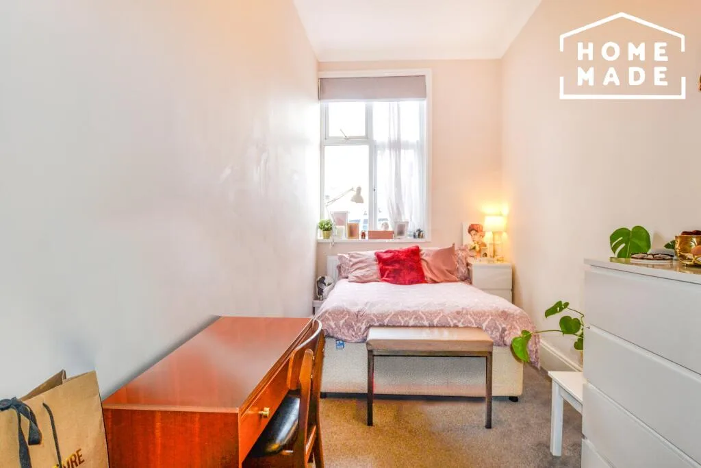 3 bedroom ground floor flat for rent