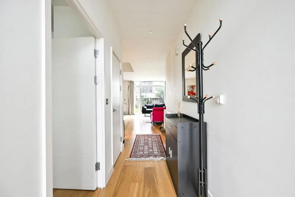 2 bedroom maisonette for rent