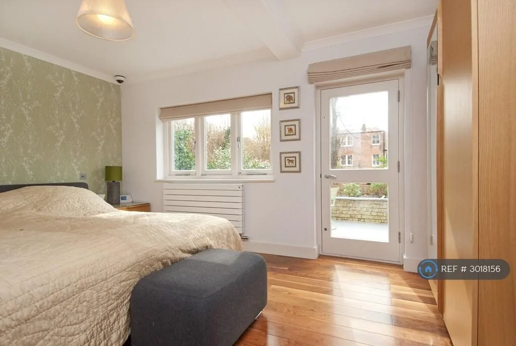 3 bedroom flat for rent