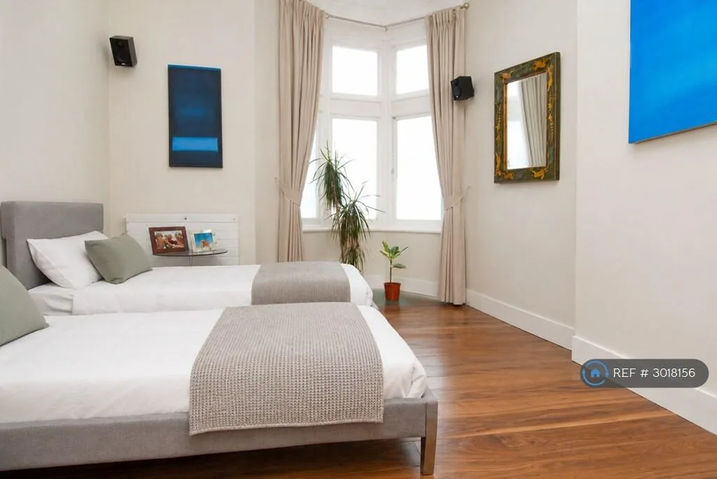 3 bedroom flat for rent