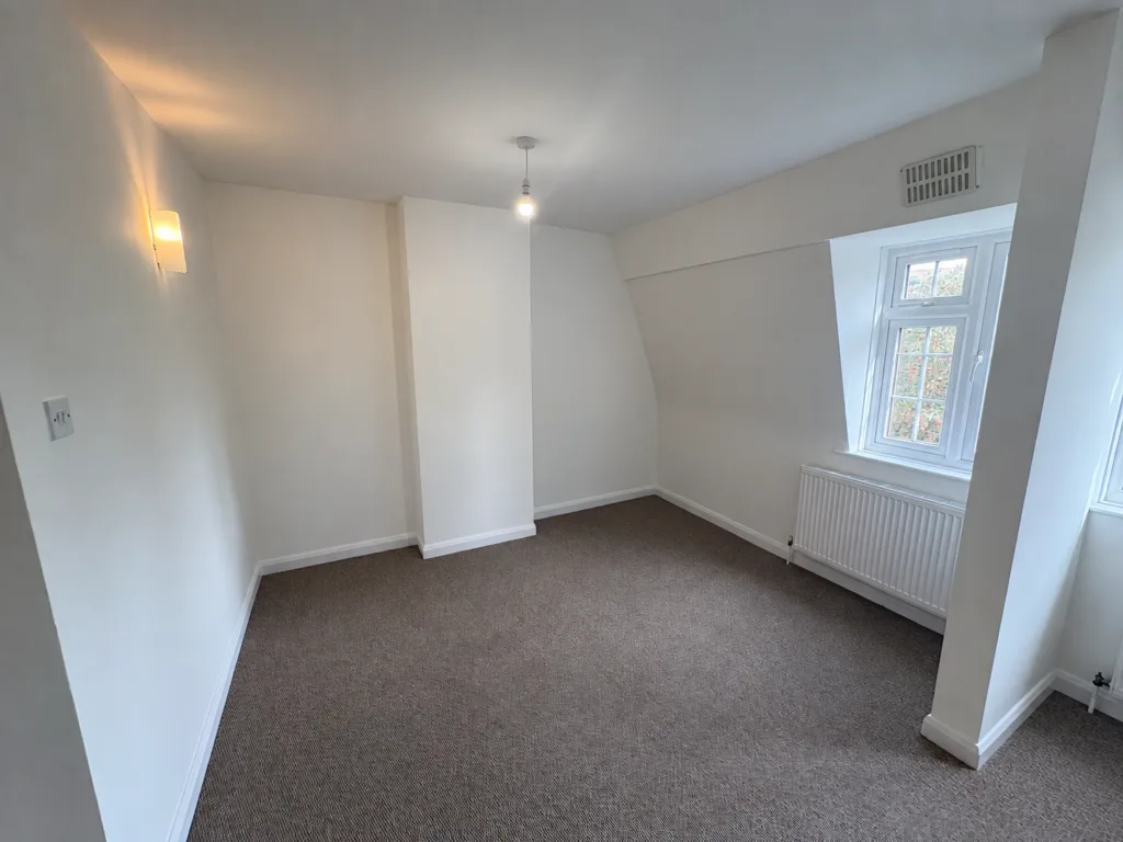 2 bedroom flat for rent