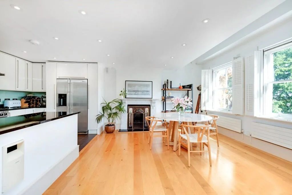 3 bedroom flat for rent