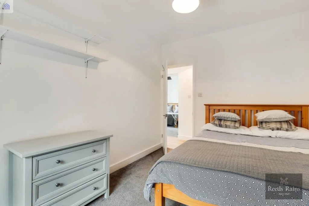 4 bedroom apartment for rent