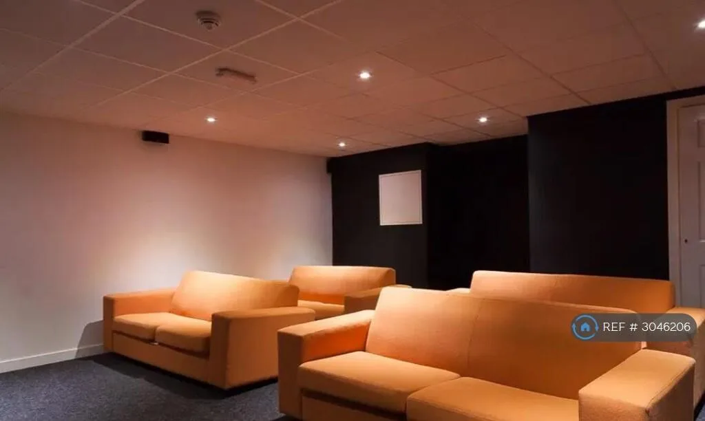 Studio flat for rent