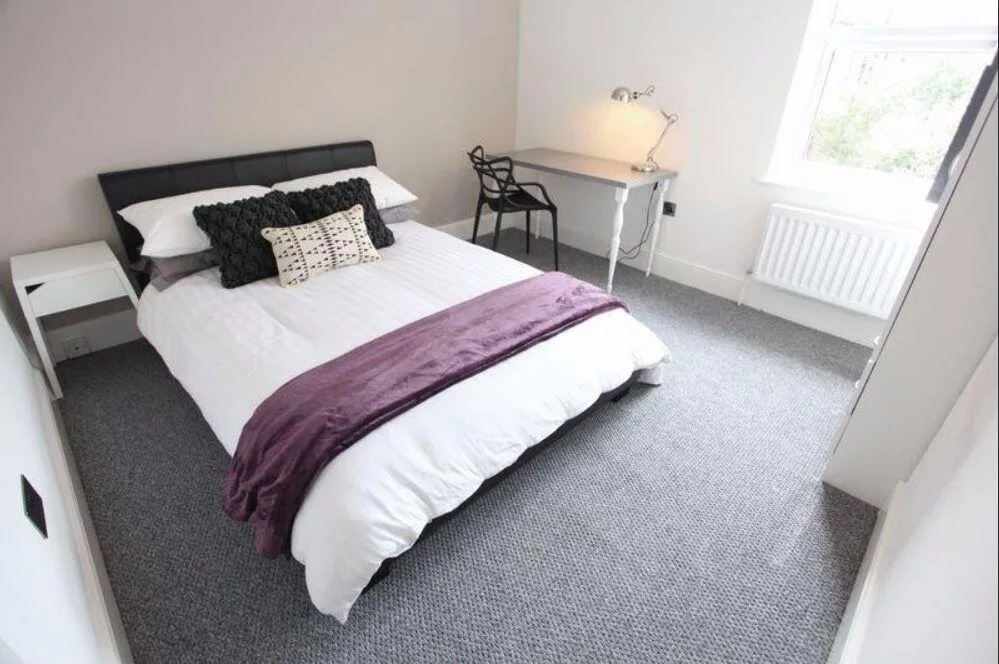 6 bedroom terraced house for rent