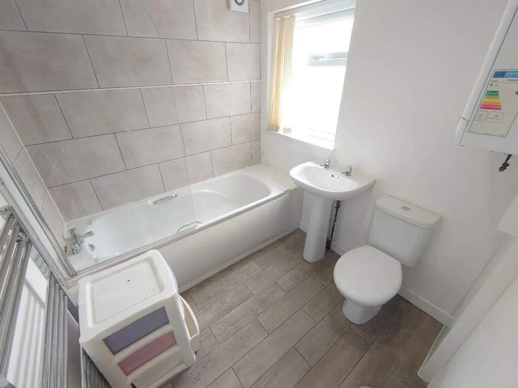 2 bedroom terraced house for rent