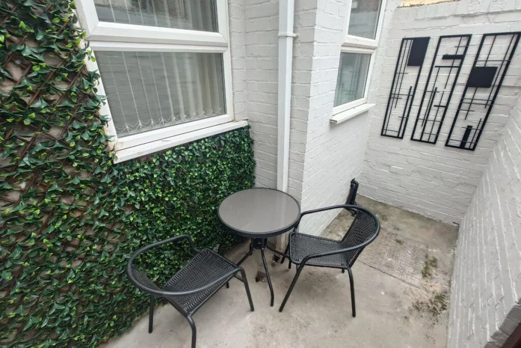 2 bedroom terraced house for rent