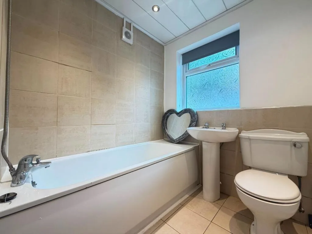 2 bedroom terraced house for rent