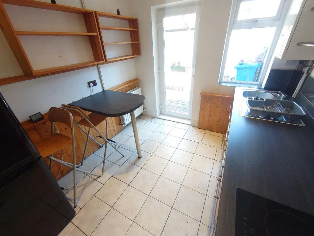 4 bedroom terraced house for rent