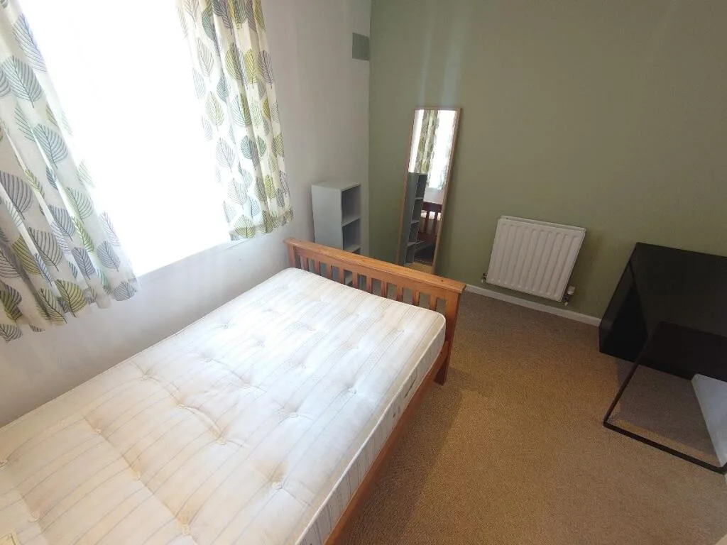 4 bedroom terraced house for rent