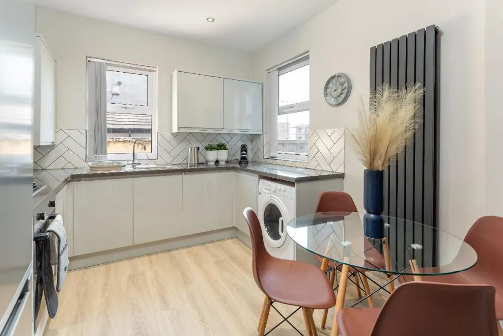 4 bedroom terraced house for rent