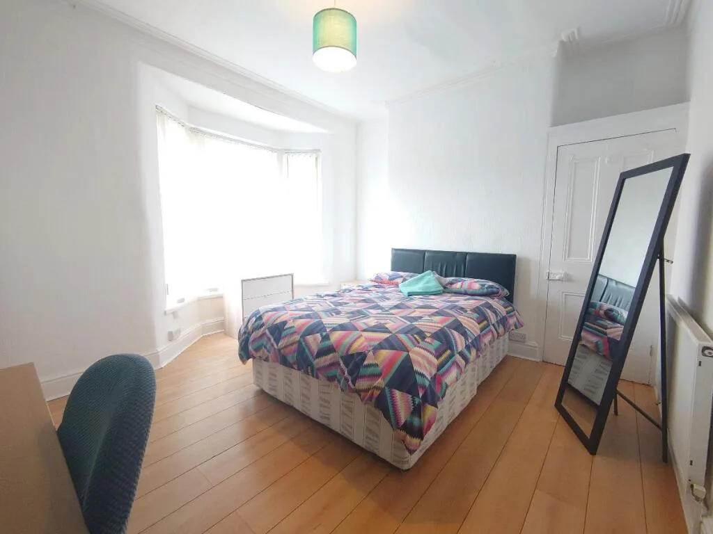 4 bedroom terraced house for rent