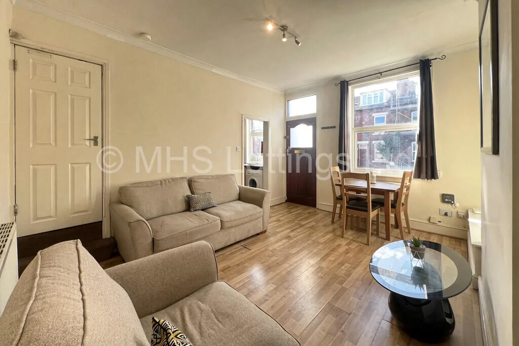 2 bedroom terraced house for rent