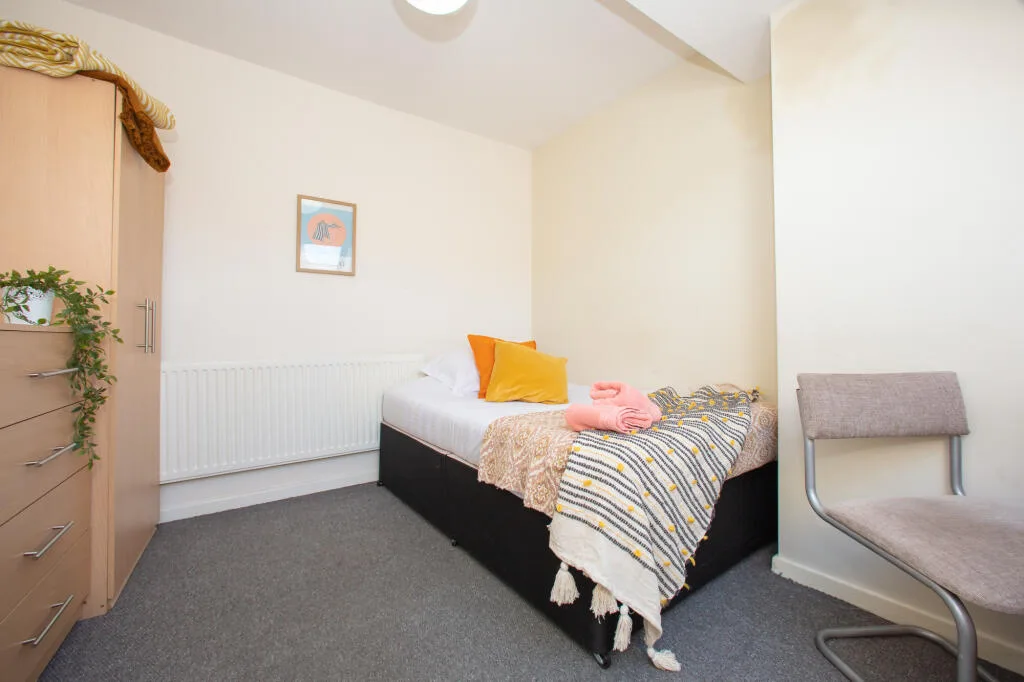 4 bedroom terraced house for rent