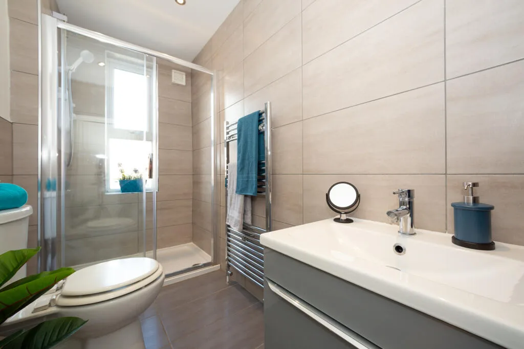 6 bedroom terraced house for rent