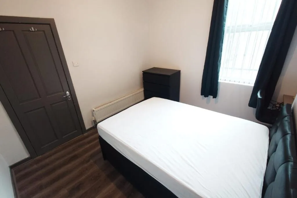 4 bedroom terraced house for rent