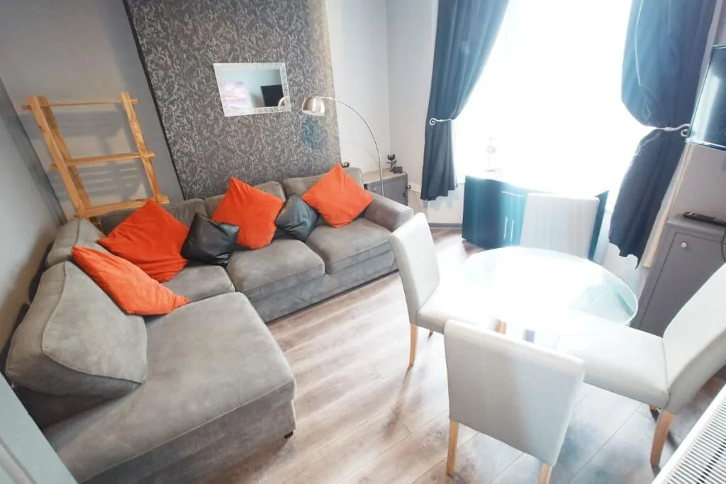 4 bedroom terraced house for rent