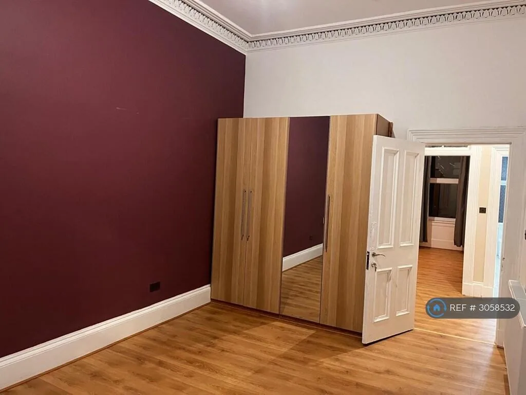 4 bedroom flat for rent