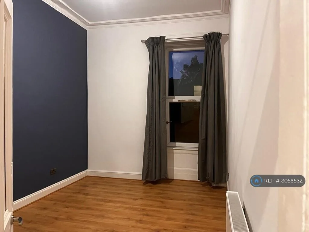 4 bedroom flat for rent