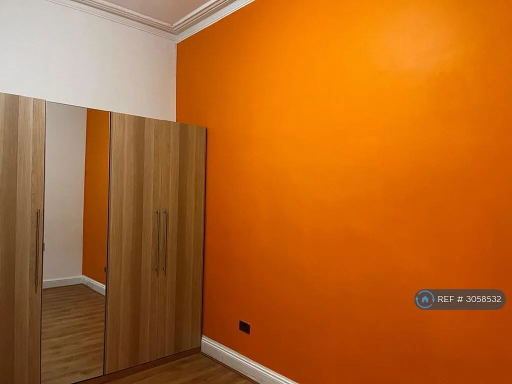 4 bedroom flat for rent