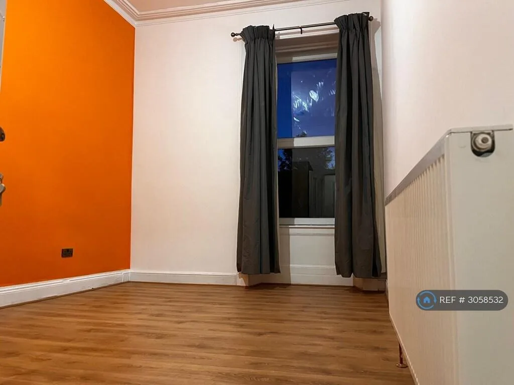 4 bedroom flat for rent