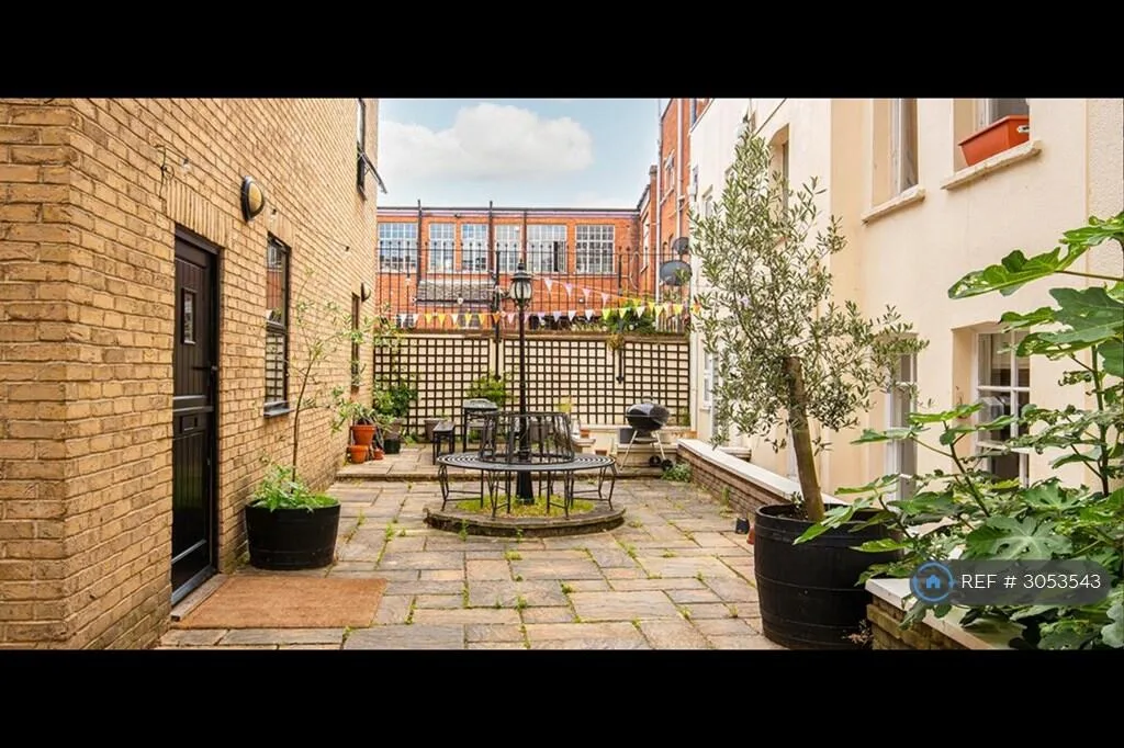 2 bedroom terraced house for rent